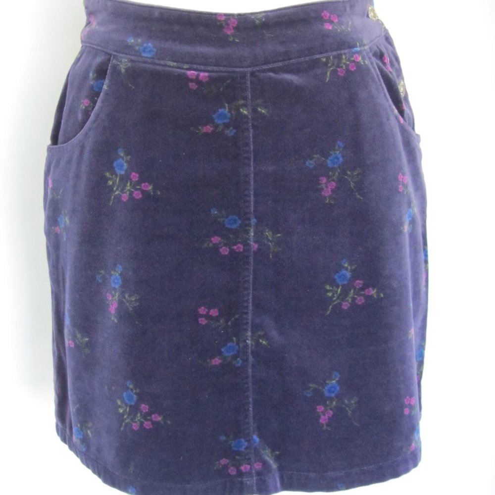 Women’s Girl’s The Gap Est 1969 Short Velvet Dark Blue Violet Skirt size 12